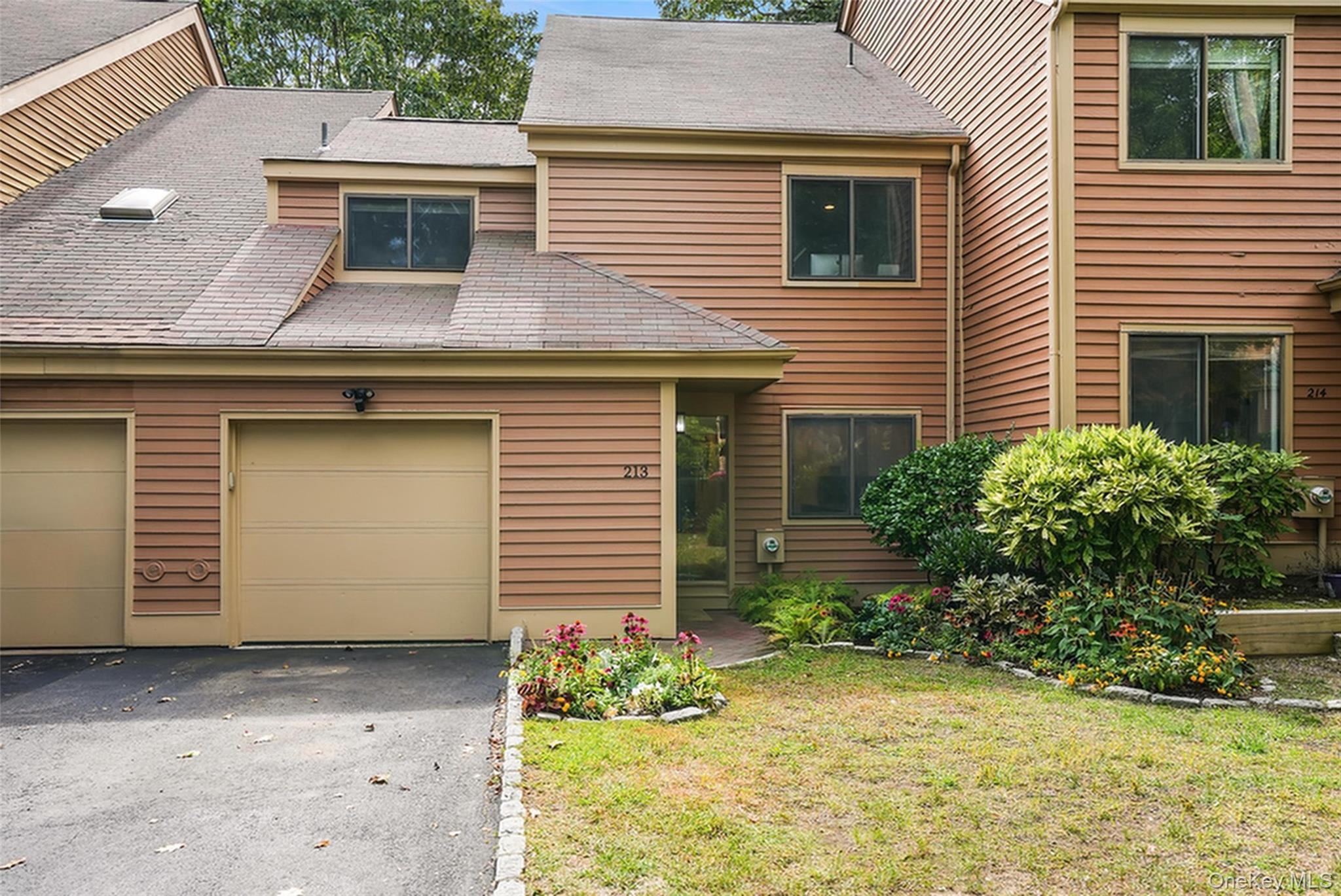 213 Treetop Crescent, Rye Brook, NY 10573
