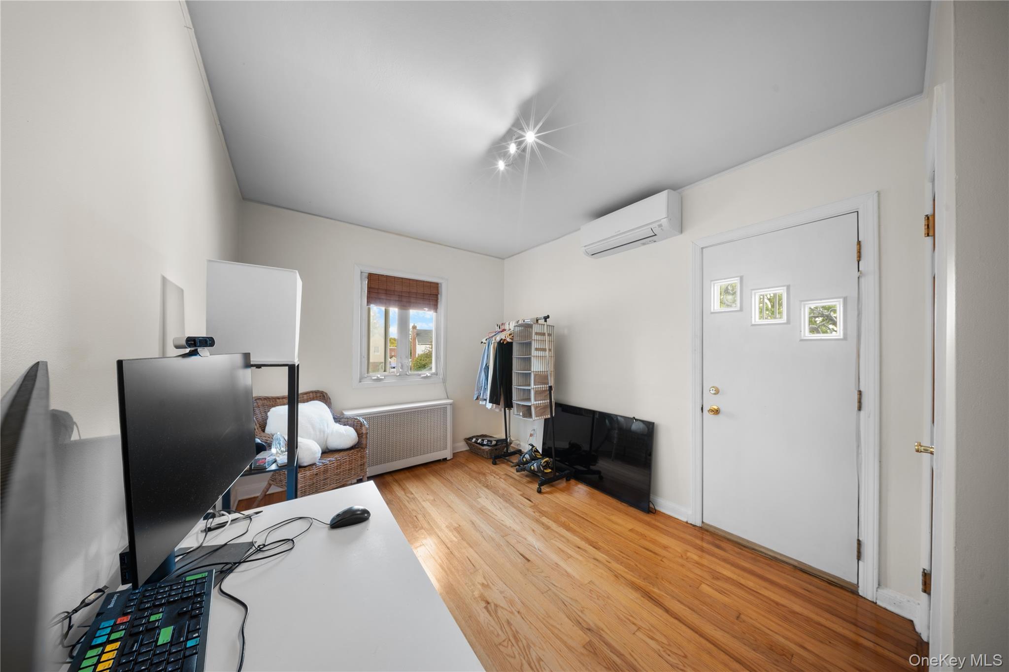 26-23 Utopia Parkway, Bayside, NY 11358