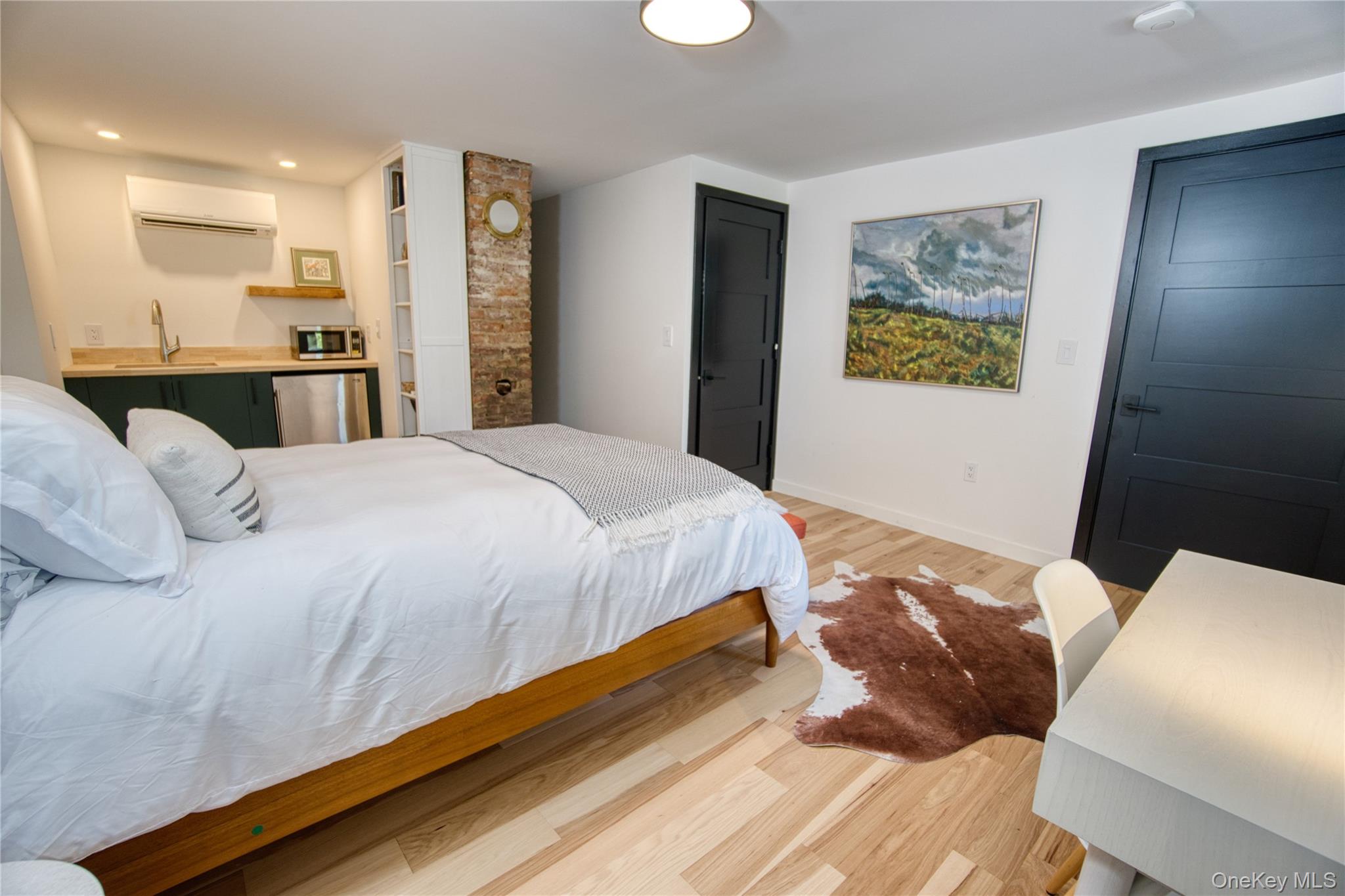 202 Tilden Street, Port Ewen, NY 12466