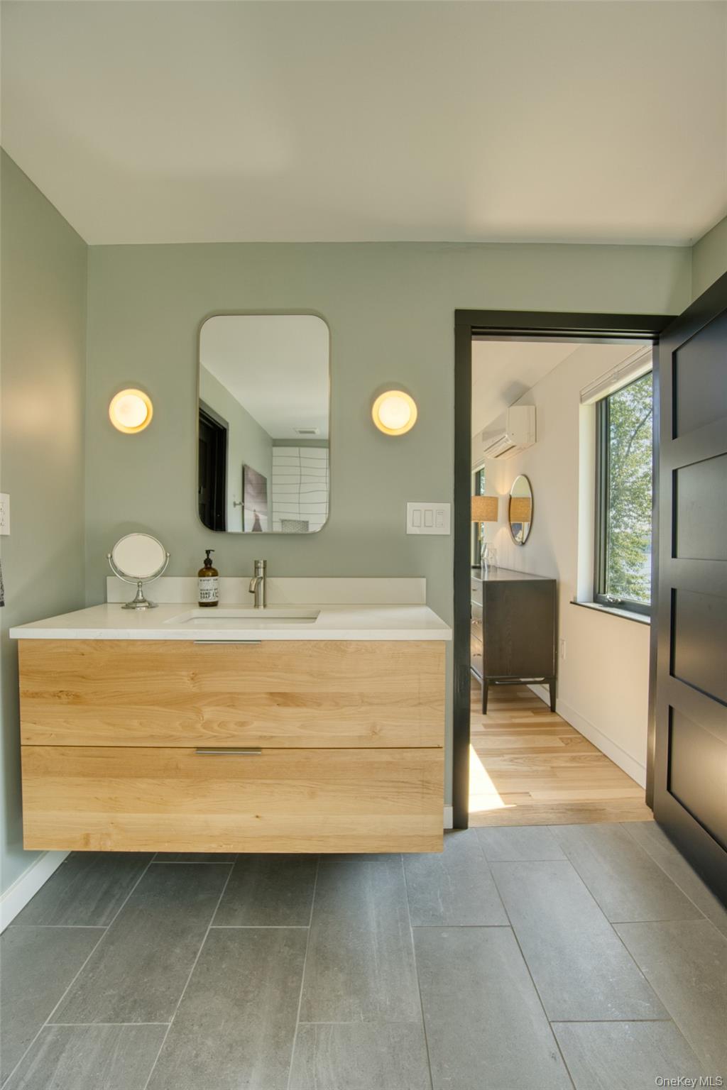 202 Tilden Street, Port Ewen, NY 12466