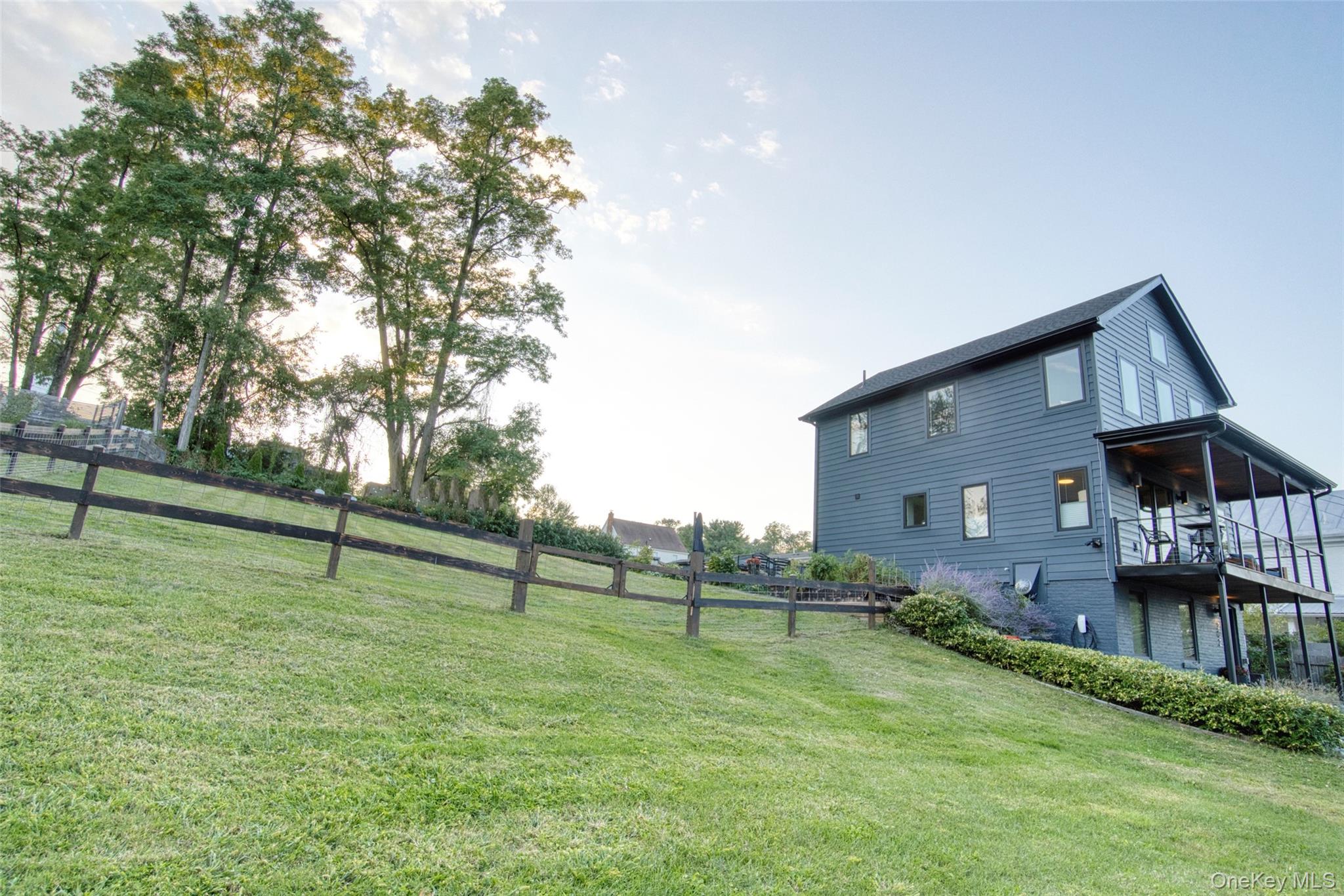 202 Tilden Street, Port Ewen, NY 12466