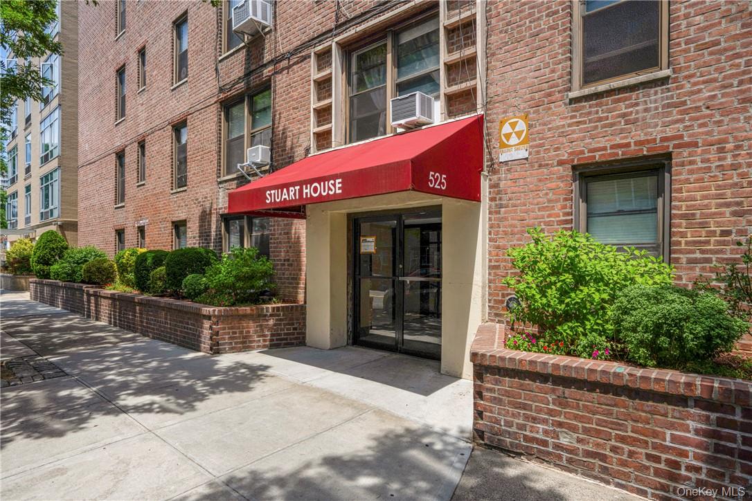 525 W 235 Street # 4C, Bronx, NY 10463