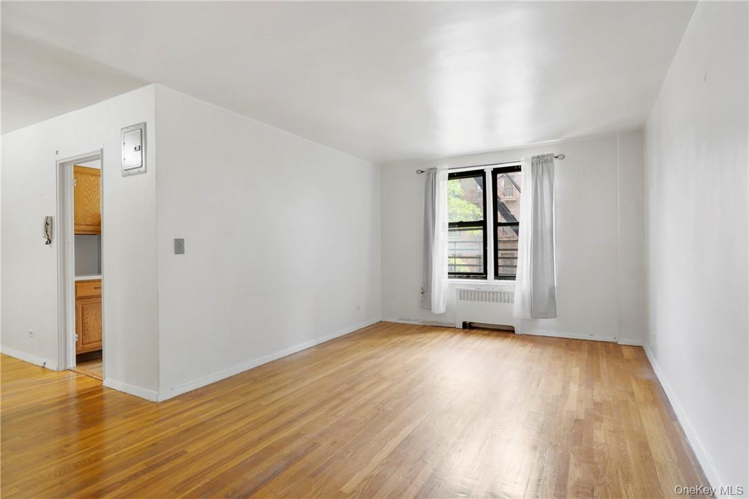 525 W 235 Street # 4C, Bronx, NY 10463