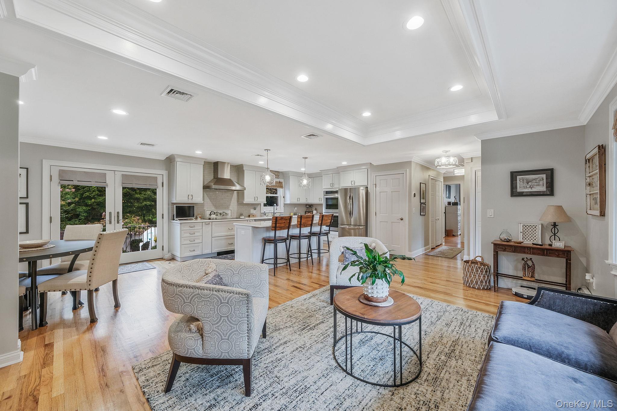 123 South Road, Wading River, NY 11792