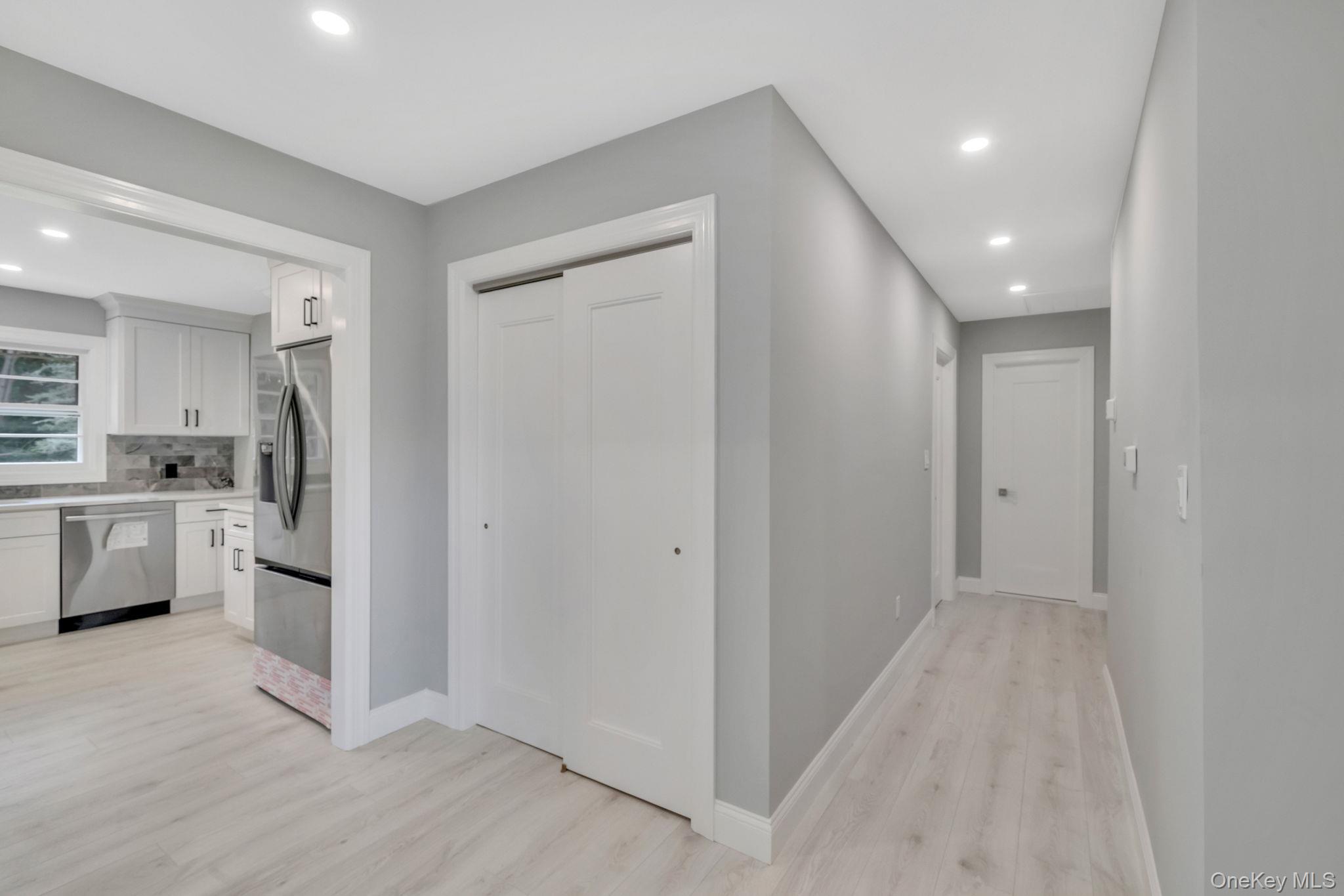 827 Aberdeen Road, West Bay Shore, NY 11706