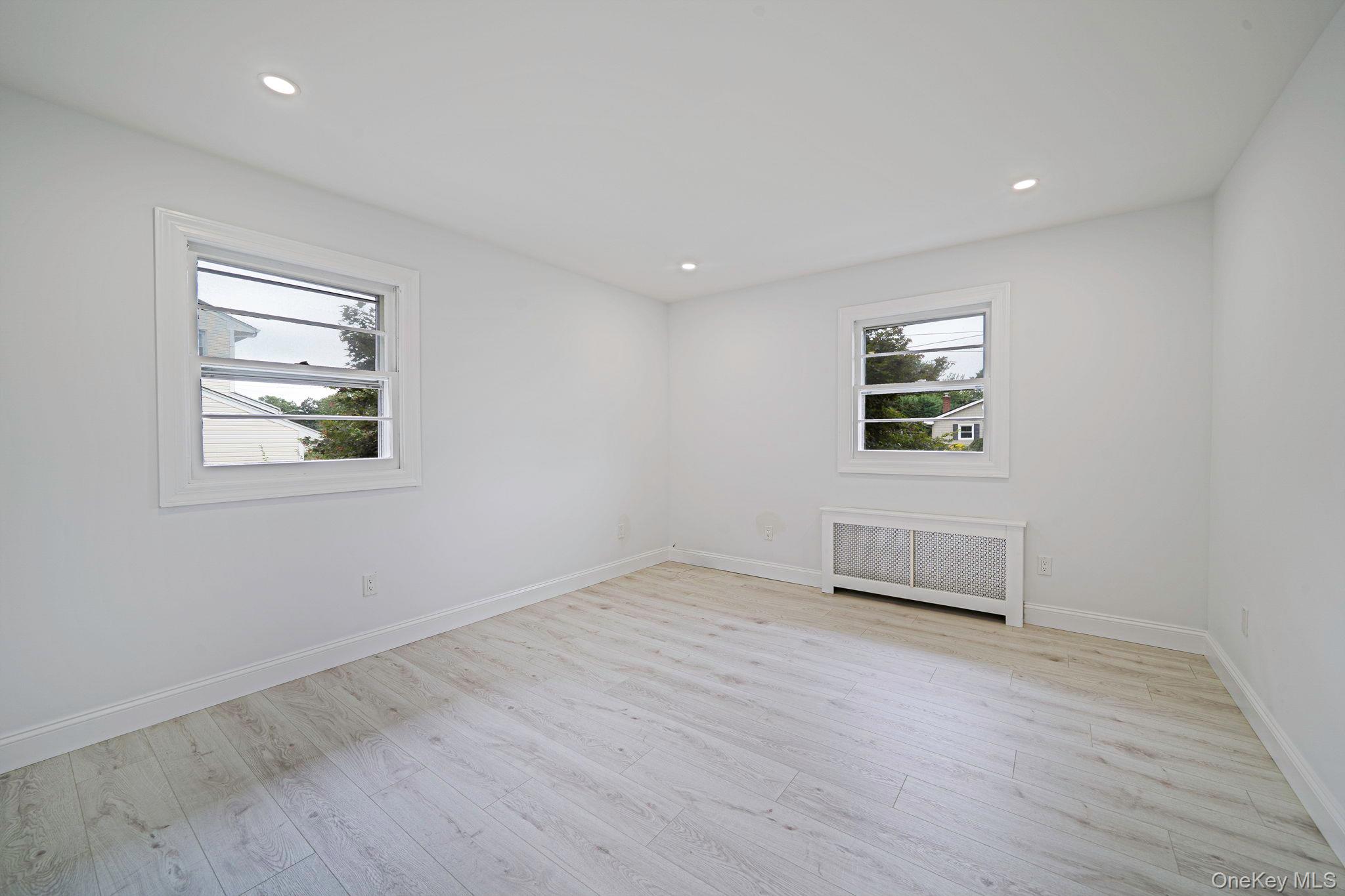 827 Aberdeen Road, West Bay Shore, NY 11706