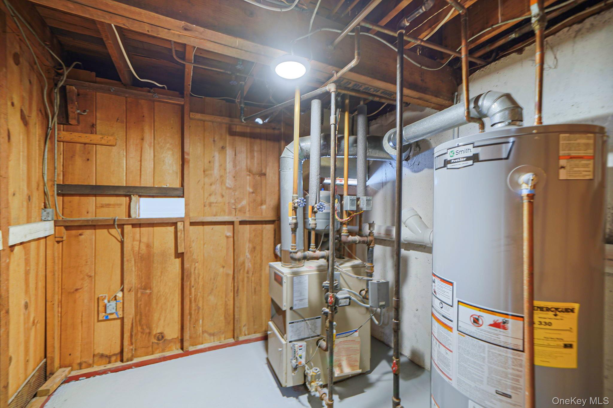 827 Aberdeen Road, West Bay Shore, NY 11706