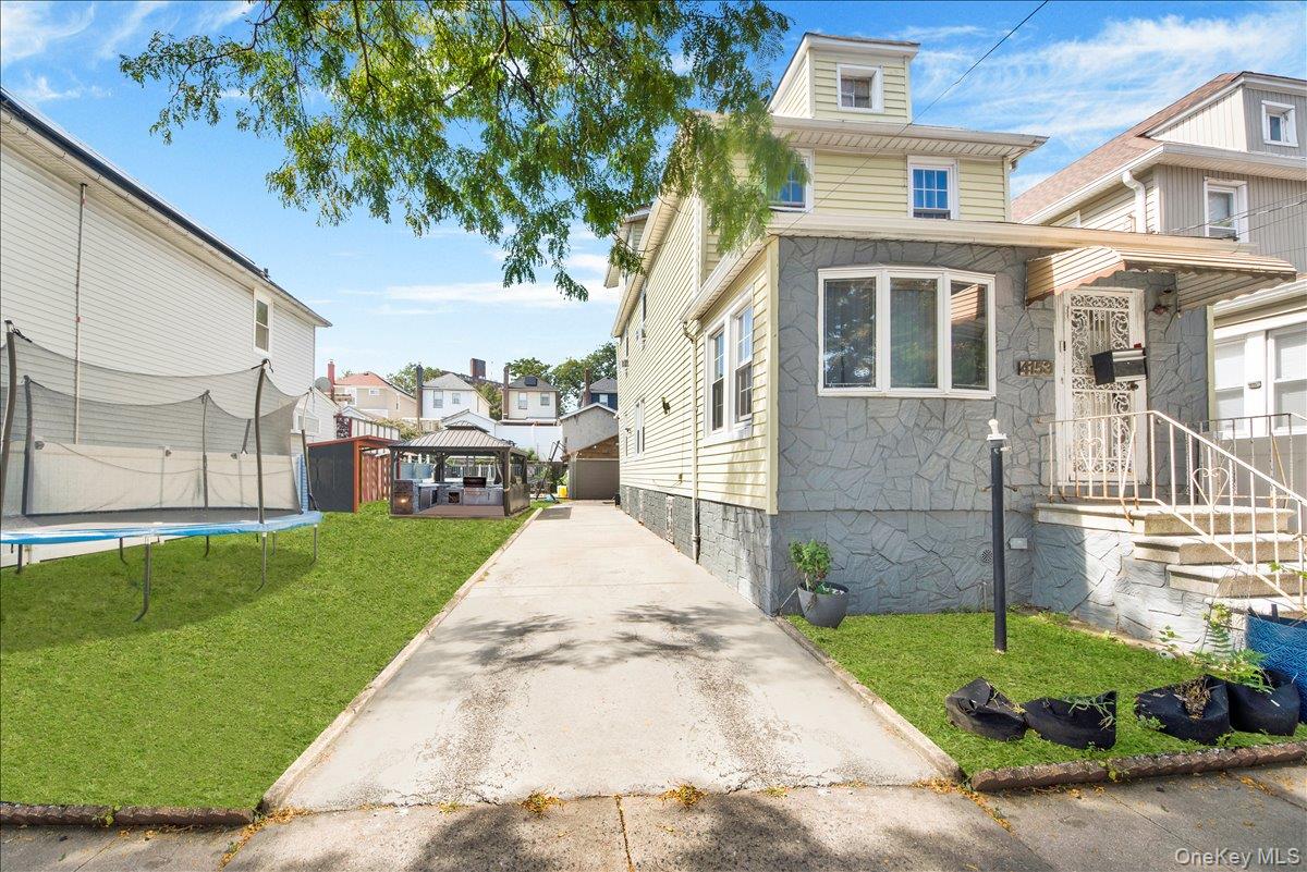 4153 Gunther Avenue, Bronx, NY 10466