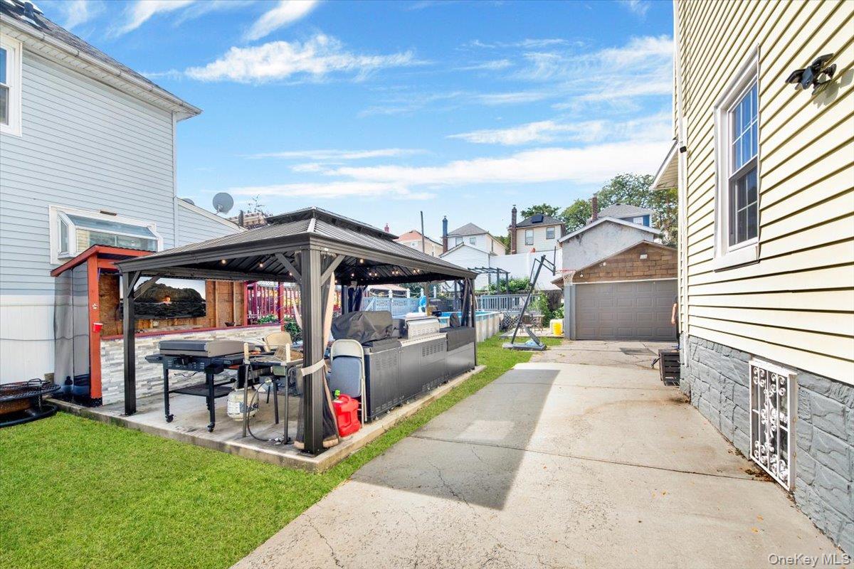 4153 Gunther Avenue, Bronx, NY 10466