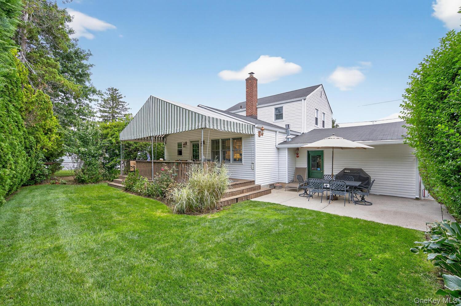 437 Andrews Road, Mineola, NY 11501