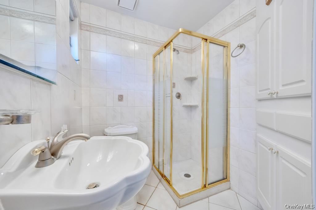 120 Soundview Drive, Rocky Point, NY 11778