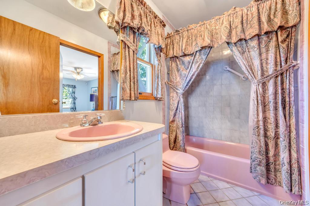 120 Soundview Drive, Rocky Point, NY 11778