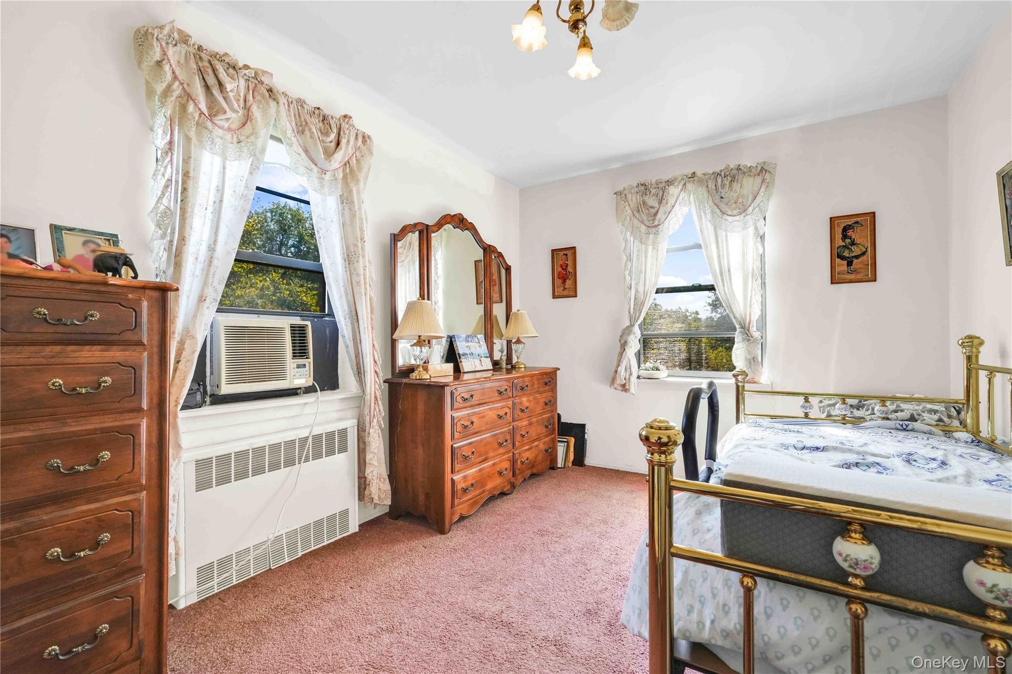 25-18 Union Street # 4G, Flushing, NY 11354