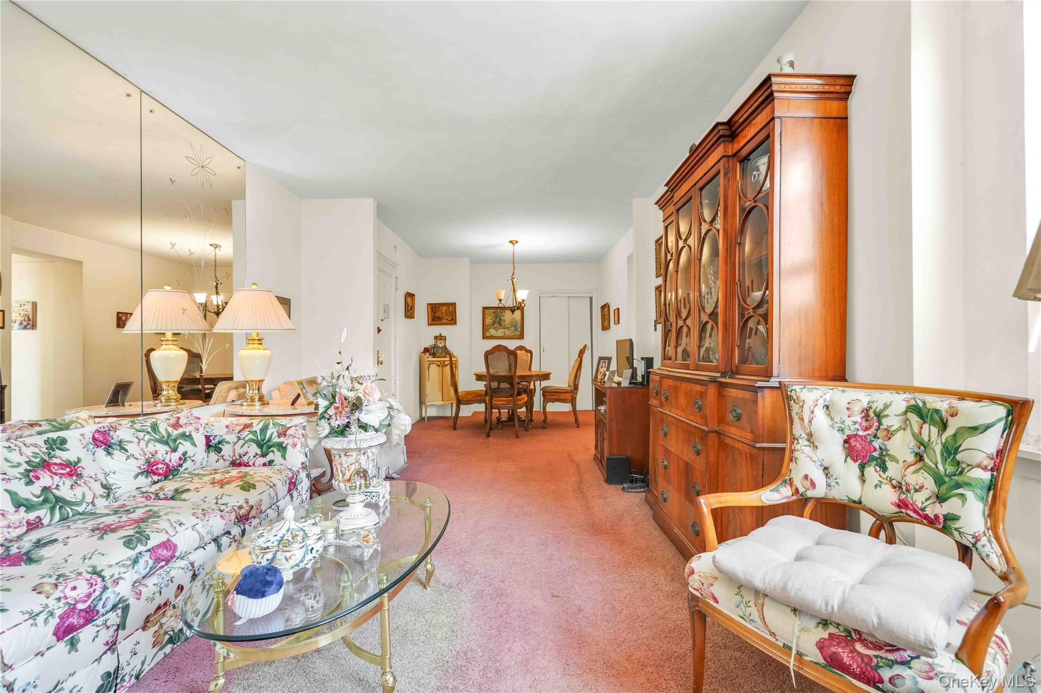 25-18 Union Street # 4G, Flushing, NY 11354