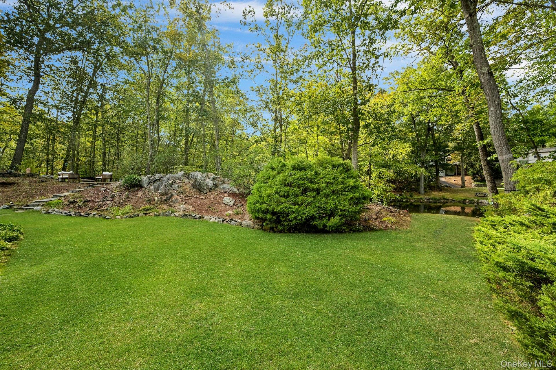 174 Lake Shore Drive, Pleasantville, NY 10570