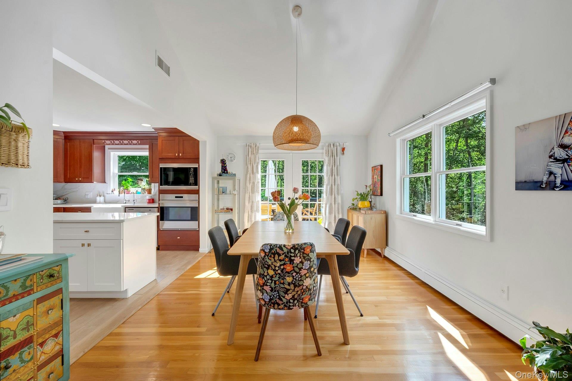 174 Lake Shore Drive, Pleasantville, NY 10570