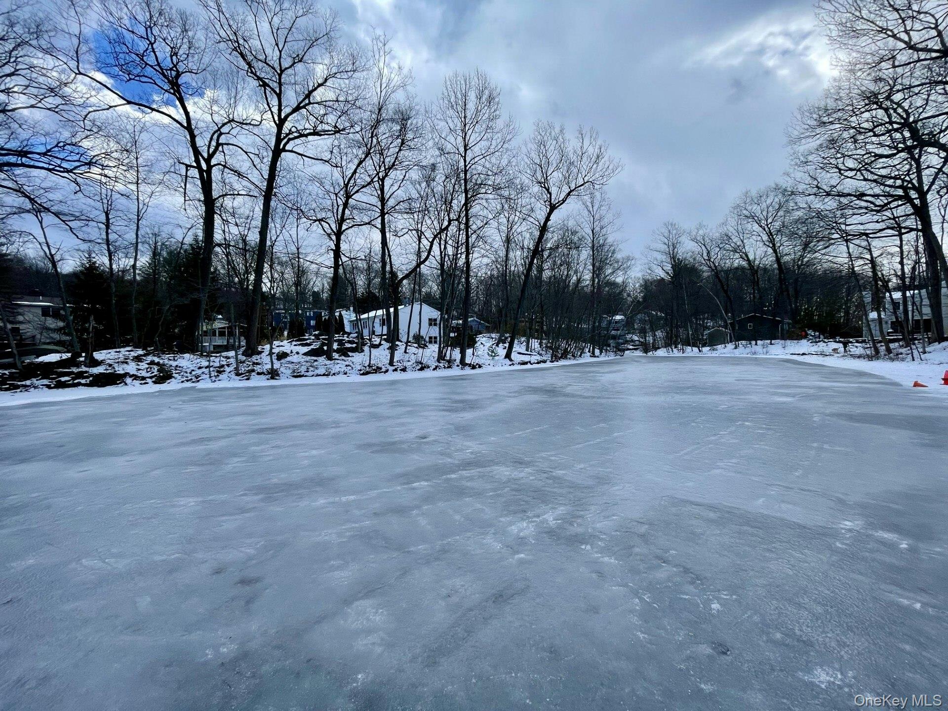 174 Lake Shore Drive, Pleasantville, NY 10570