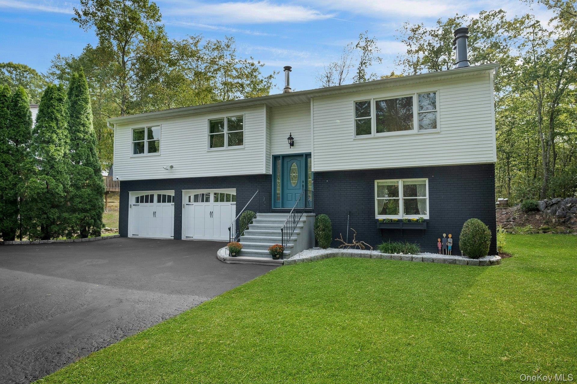 174 Lake Shore Drive, Pleasantville, NY 10570