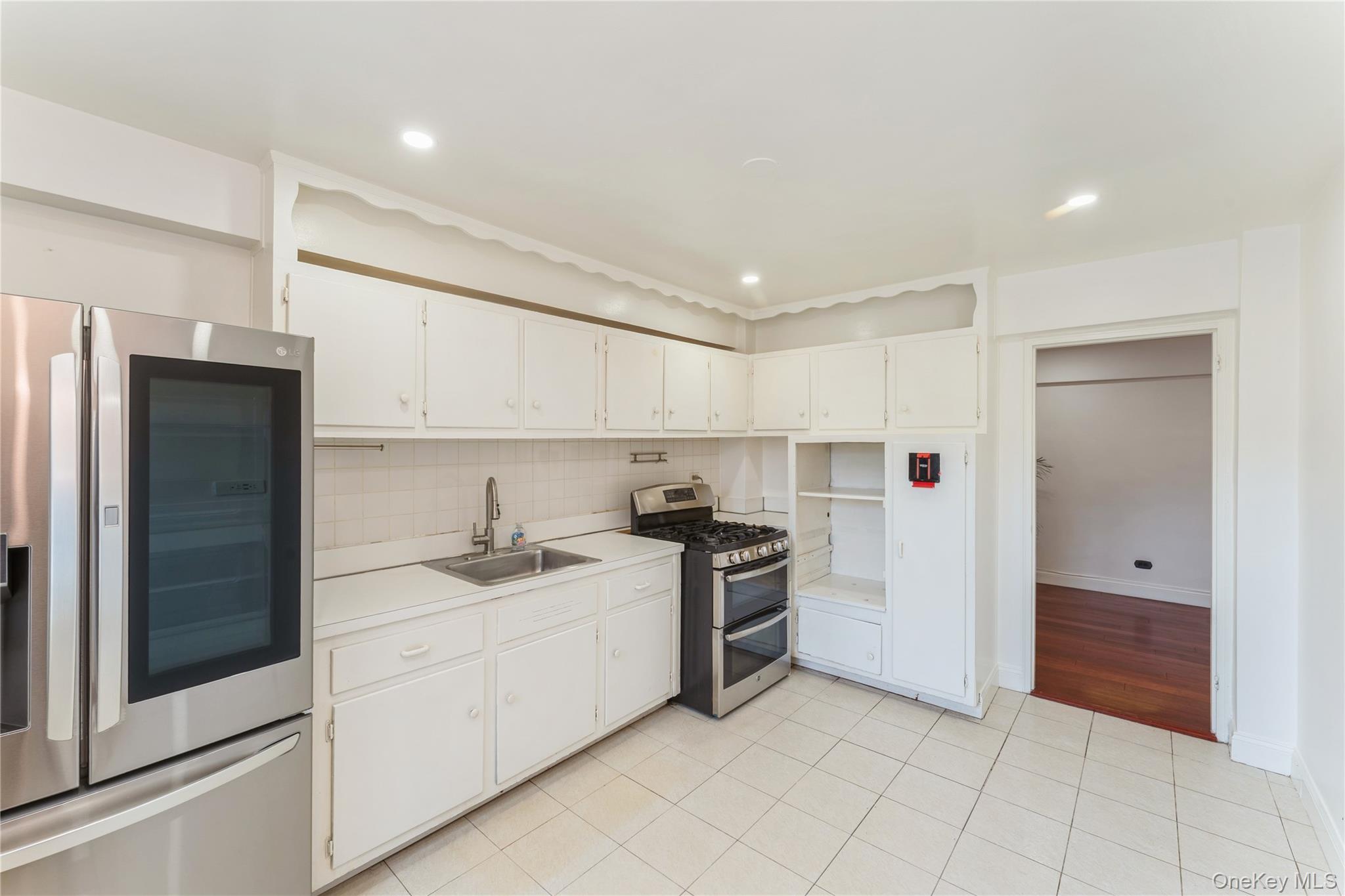 31-65 138th Street # 3K, Flushing, NY 11354