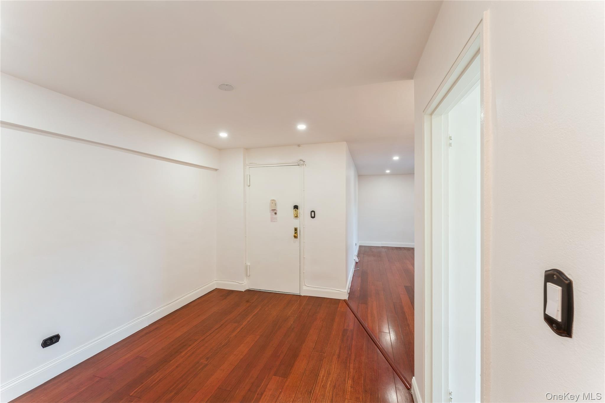 31-65 138th Street # 3K, Flushing, NY 11354