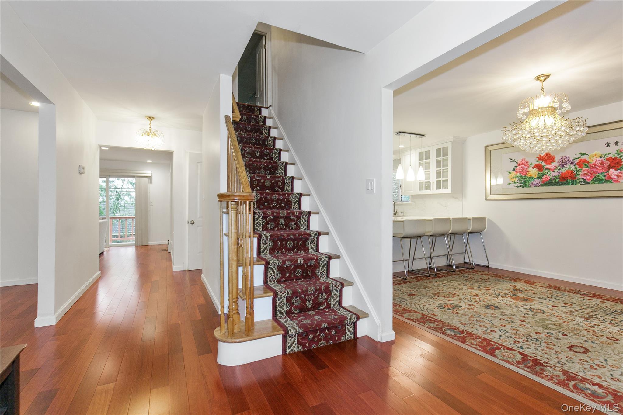 43 ELM Street, Great Neck, NY 11021