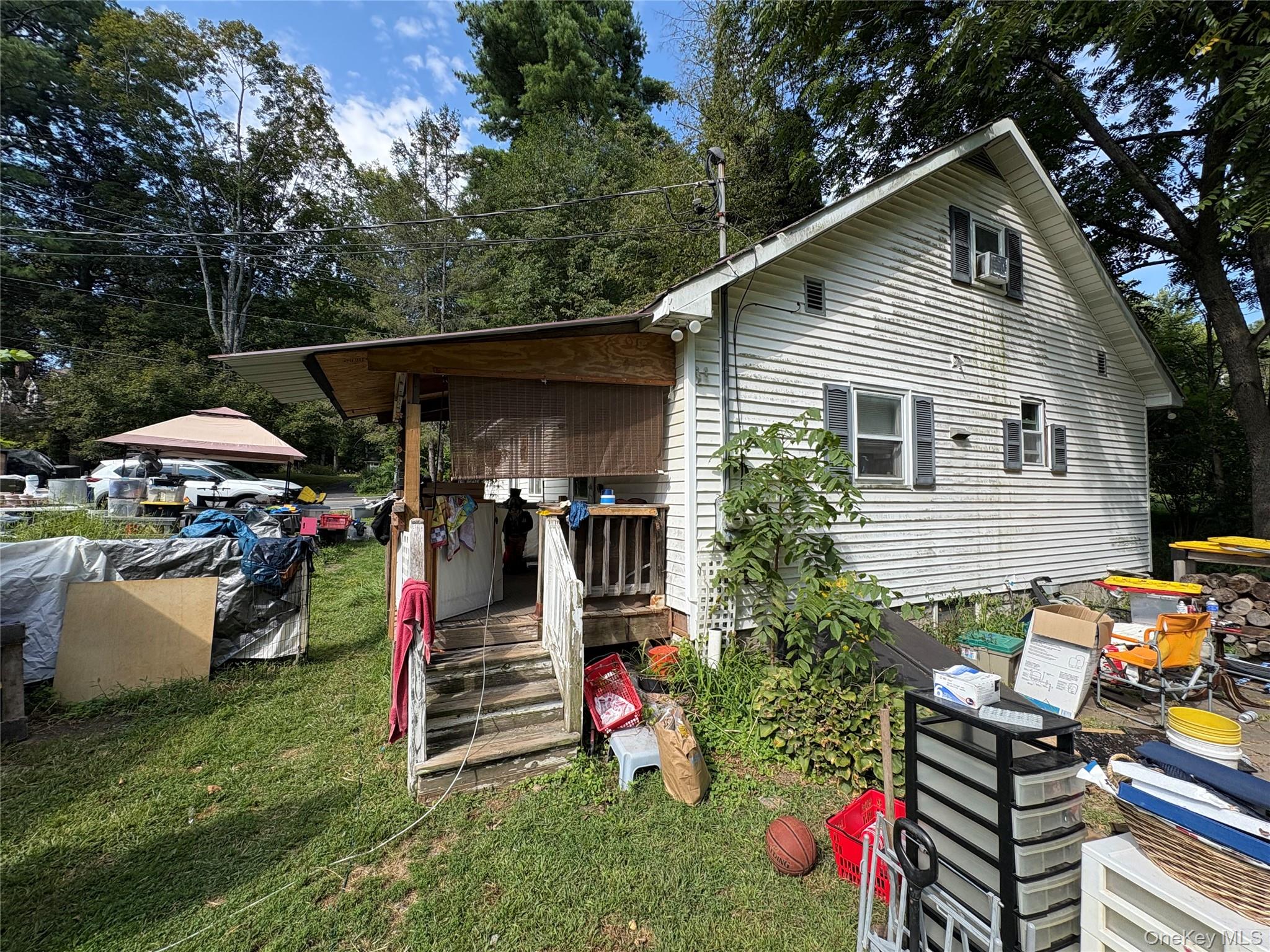 647 Hickory Bush Road, Kingston, NY 12401