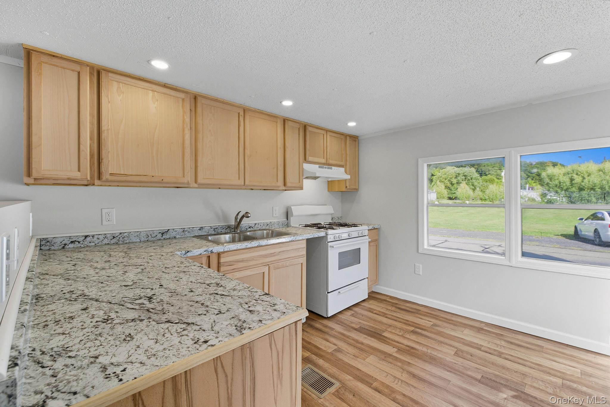 701-20 Sawkill Rd # 20, Kingston, NY 12401