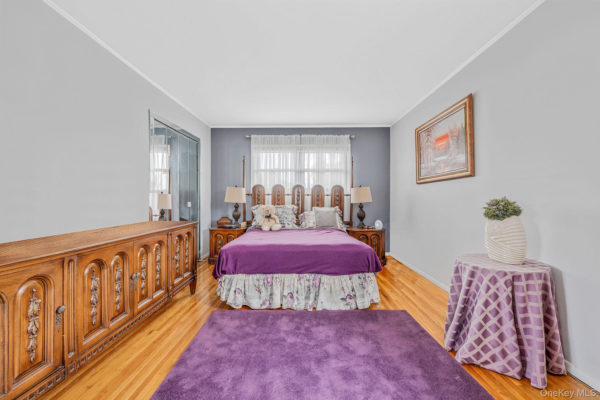 73 Elaine Drive, Oceanside, NY 11572