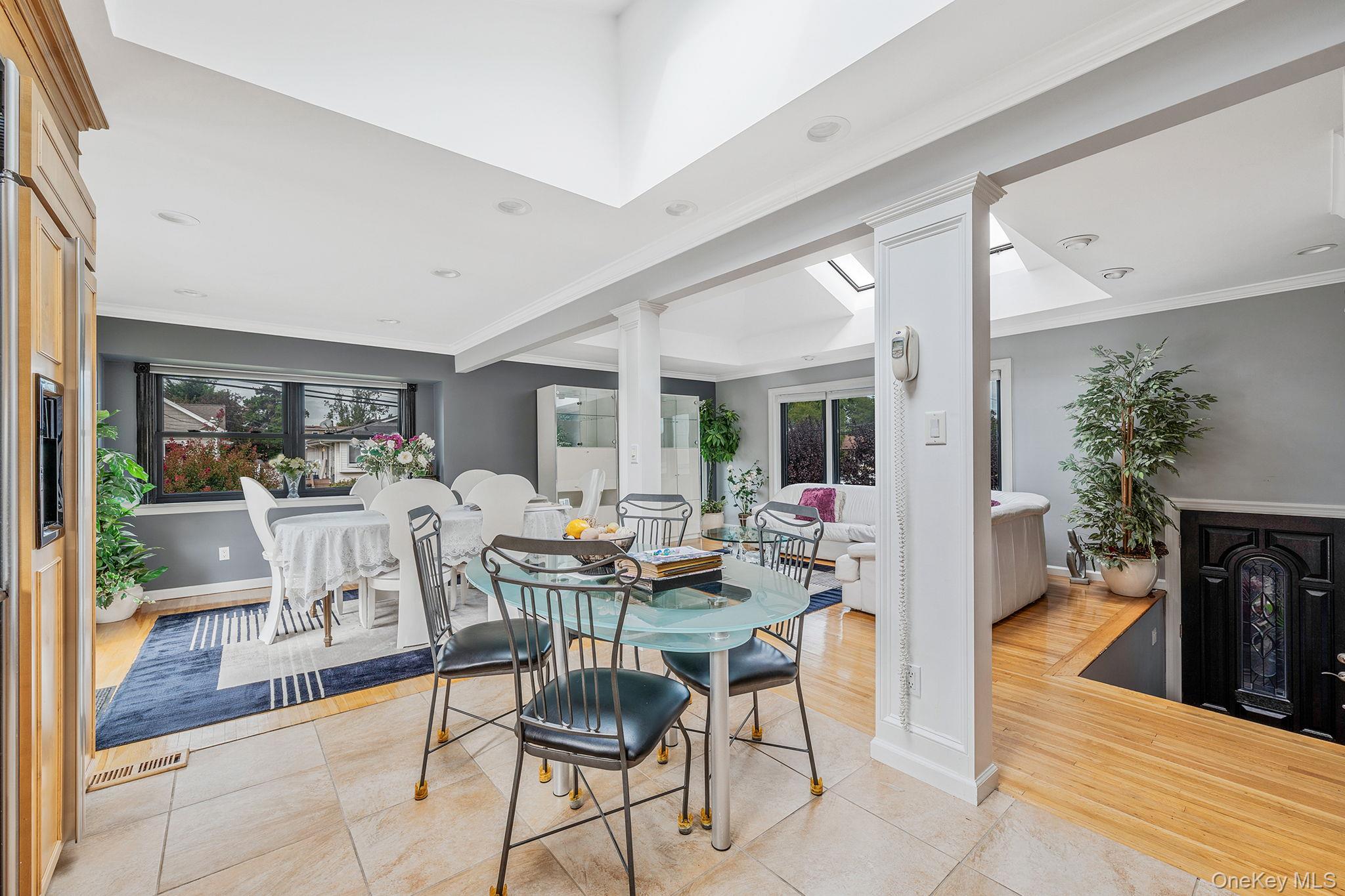 73 Elaine Drive, Oceanside, NY 11572