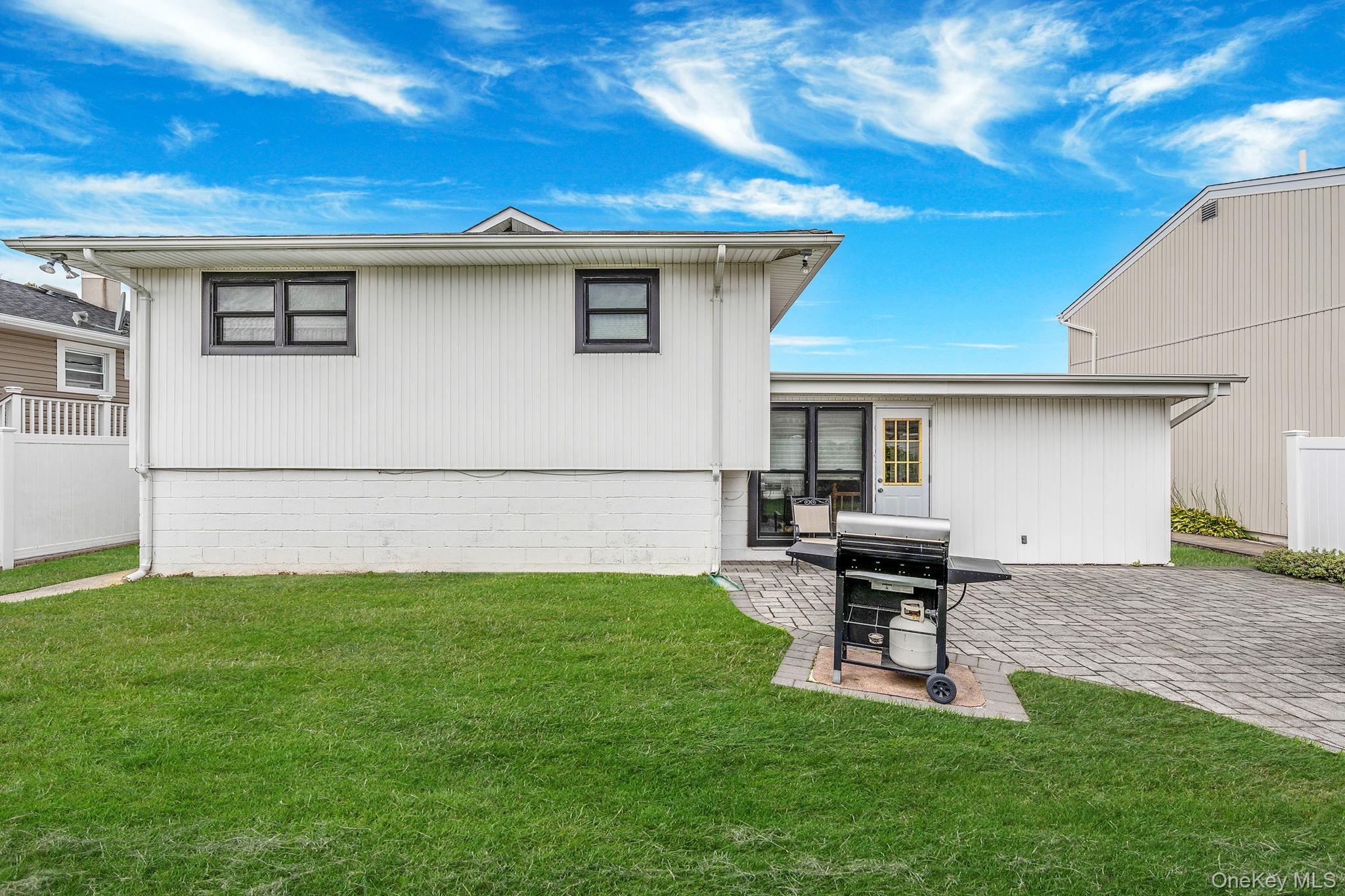 73 Elaine Drive, Oceanside, NY 11572