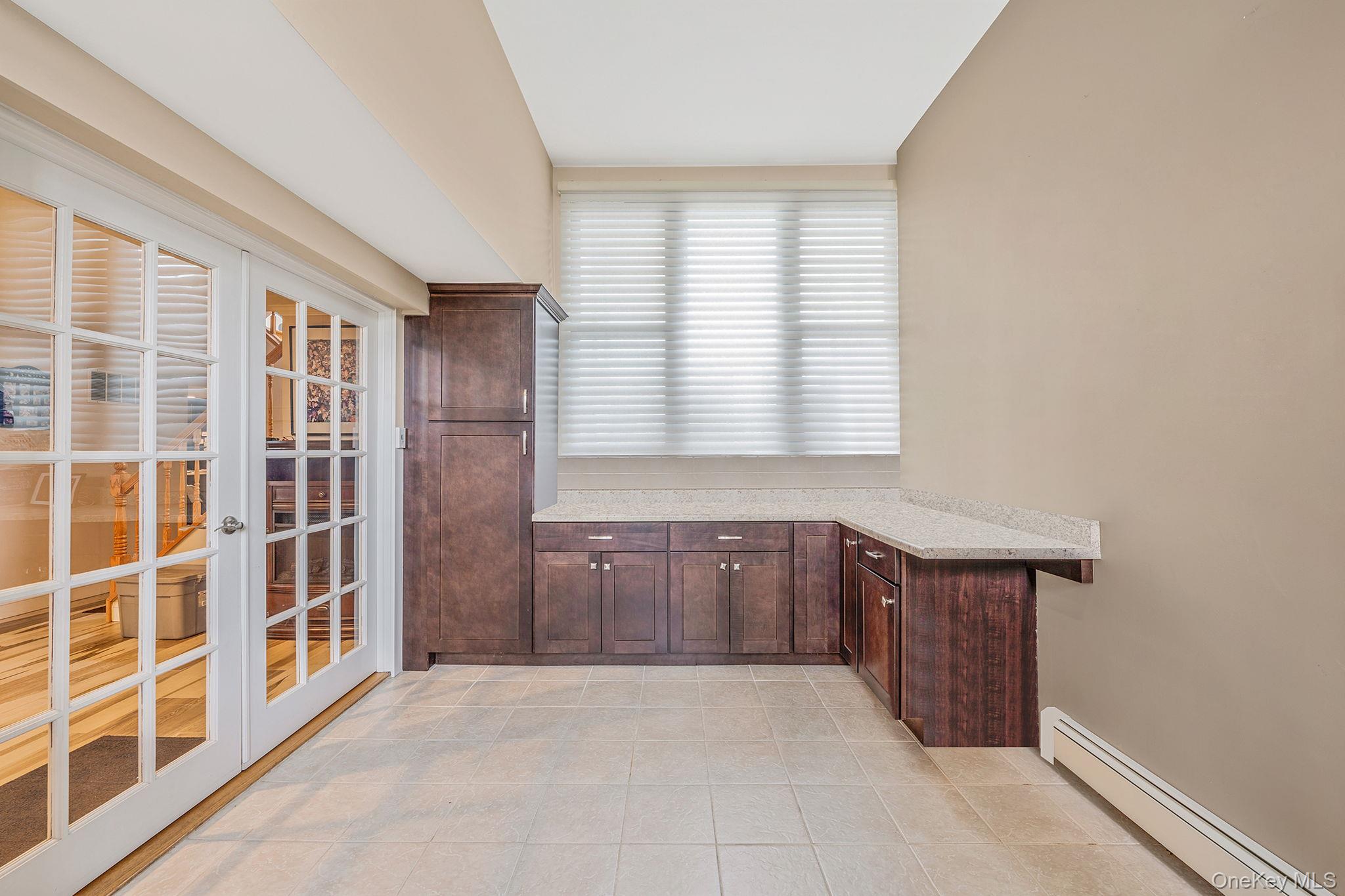 73 Elaine Drive, Oceanside, NY 11572