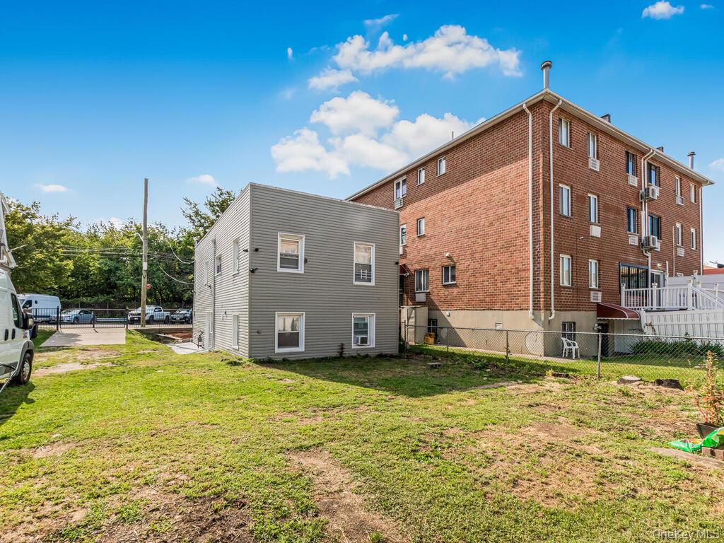 264 Emerson Avenue, Bronx, NY 10465