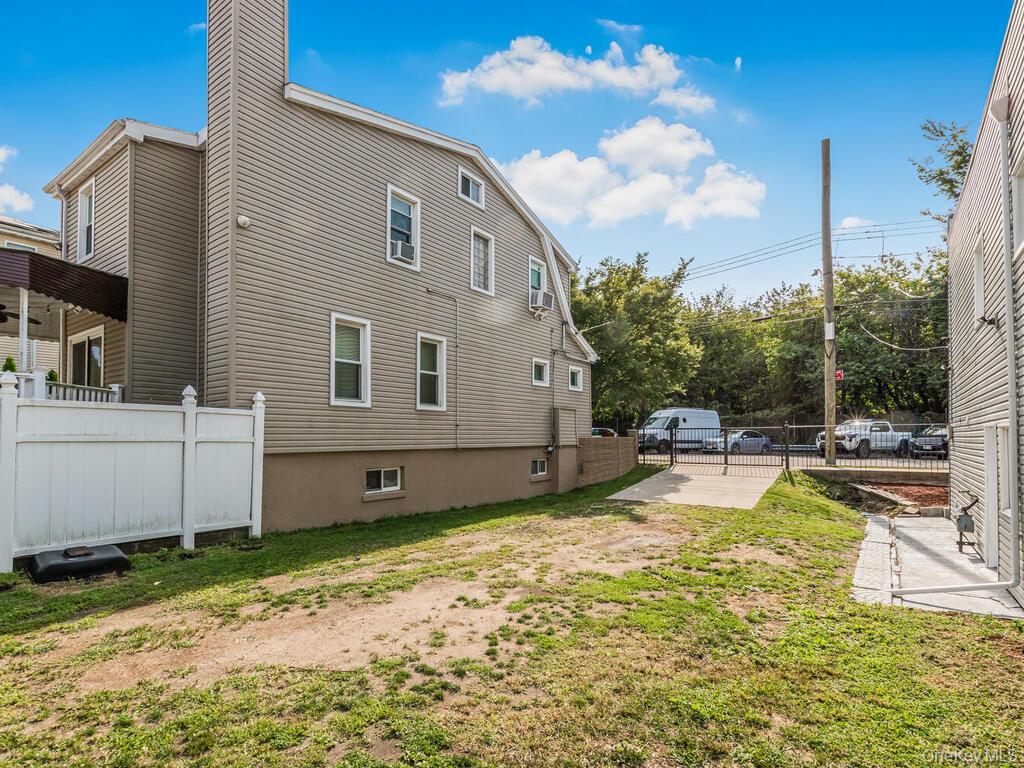 264 Emerson Avenue, Bronx, NY 10465