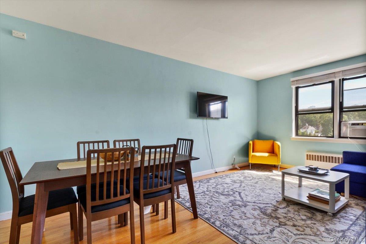 142 Garth # 2H, Scarsdale, NY 10583