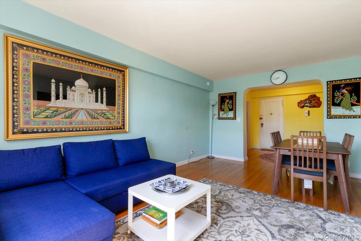 142 Garth # 2H, Scarsdale, NY 10583