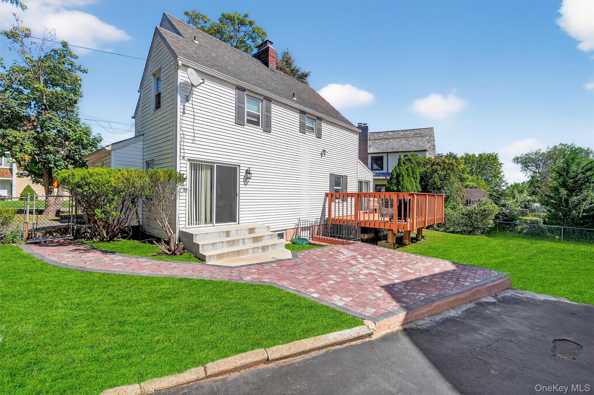 3384 Country Club Road, Bronx, NY 10465