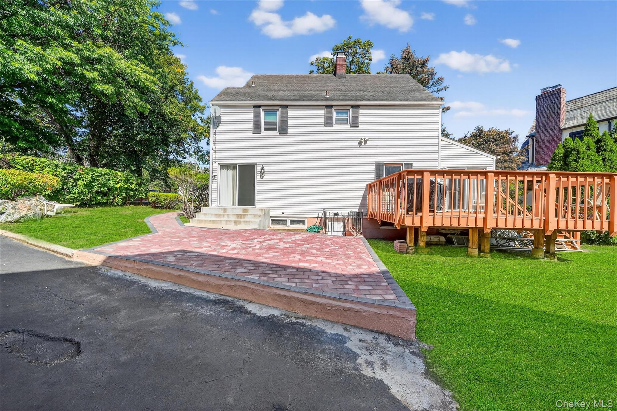 3384 Country Club Road, Bronx, NY 10465