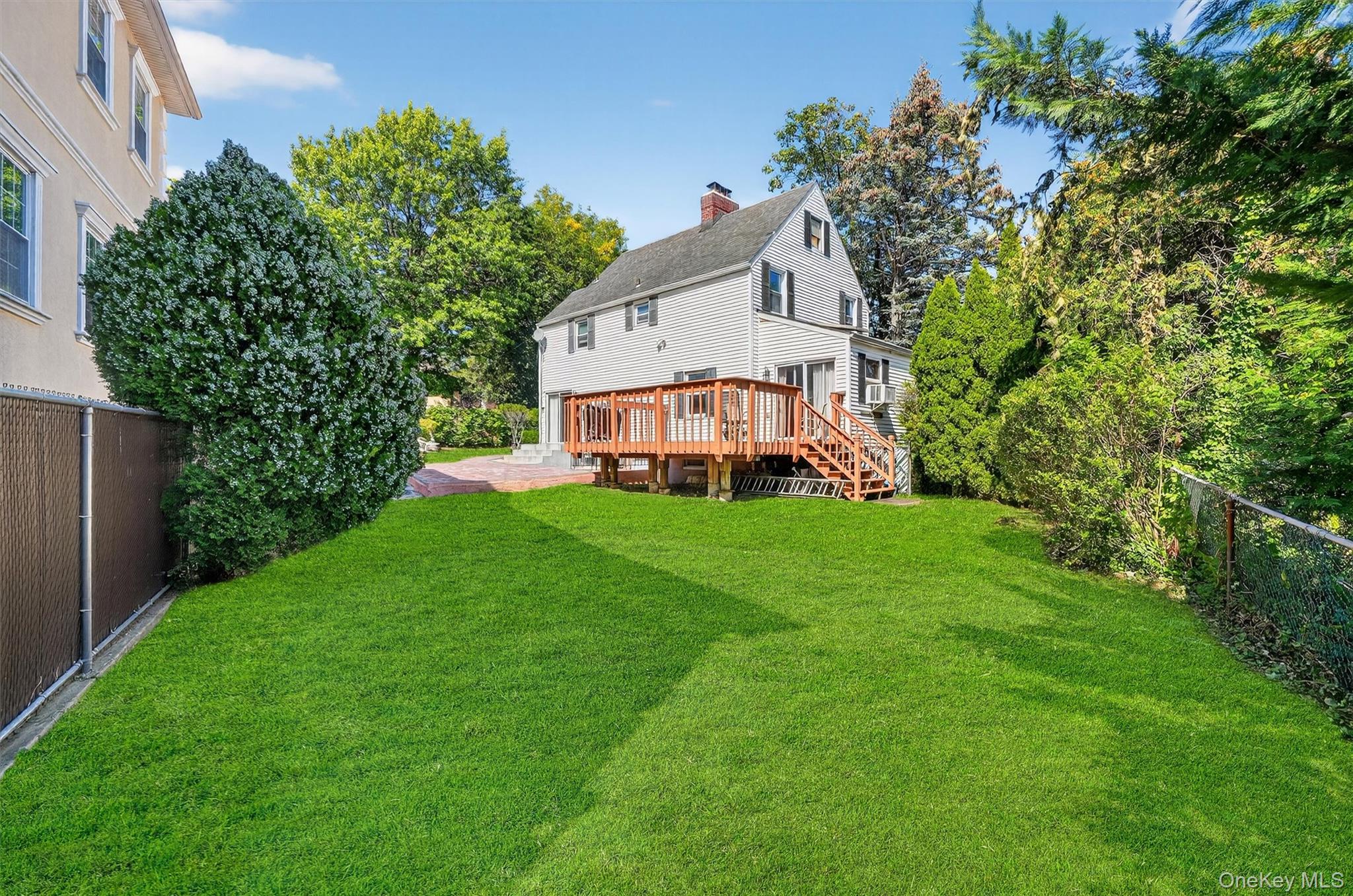 3384 Country Club Road, Bronx, NY 10465