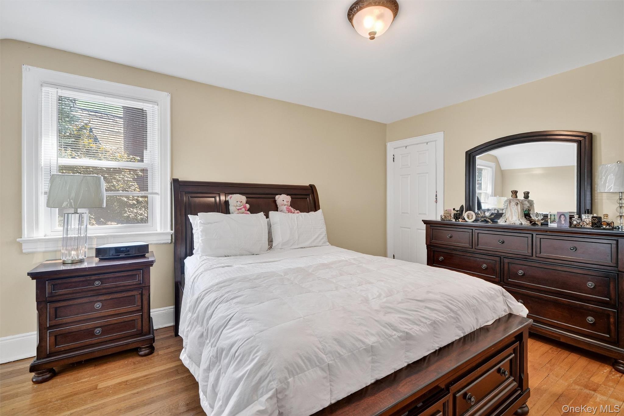 3384 Country Club Road, Bronx, NY 10465