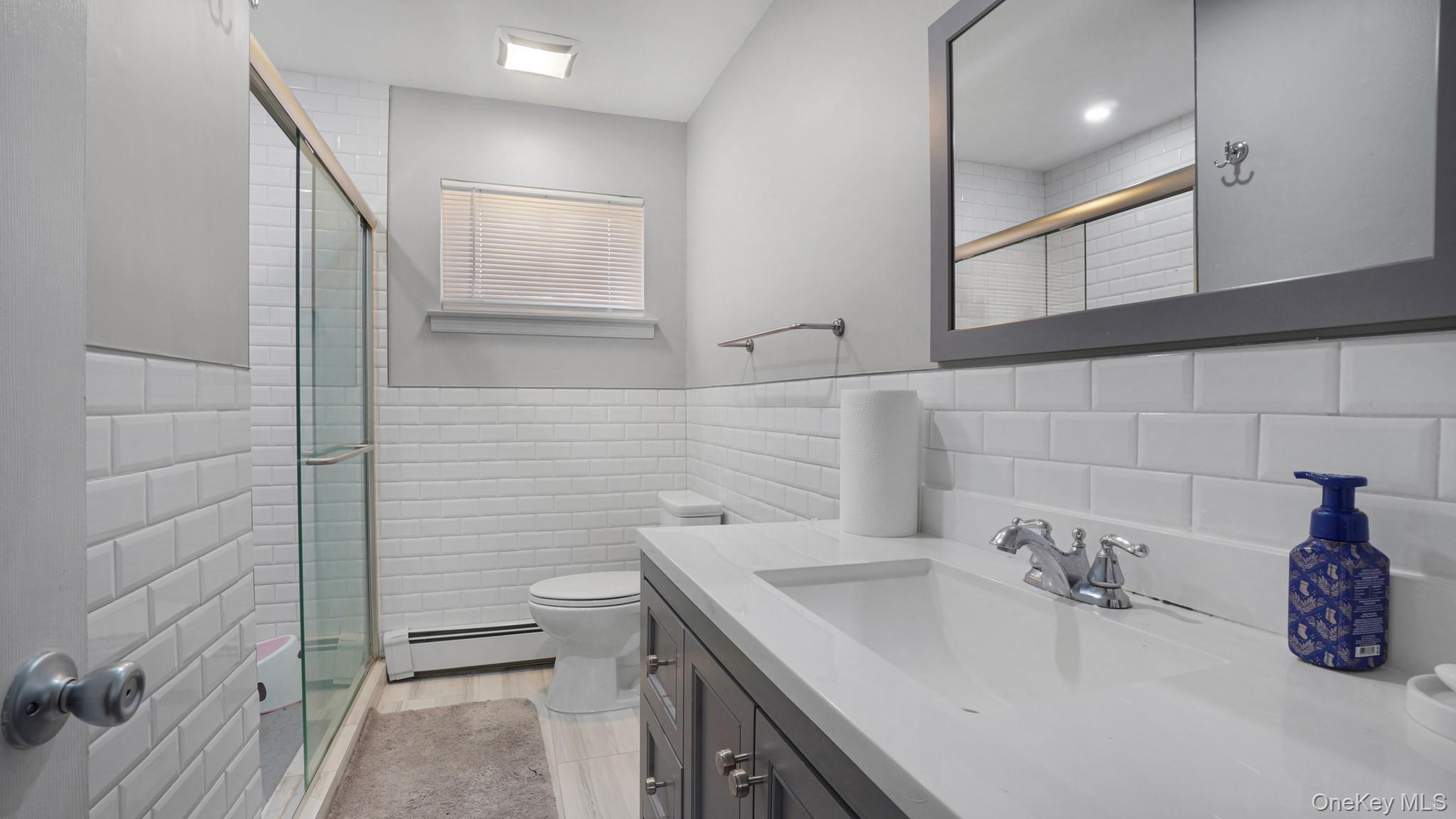 23 Madeline Lane, West Babylon, NY 11704