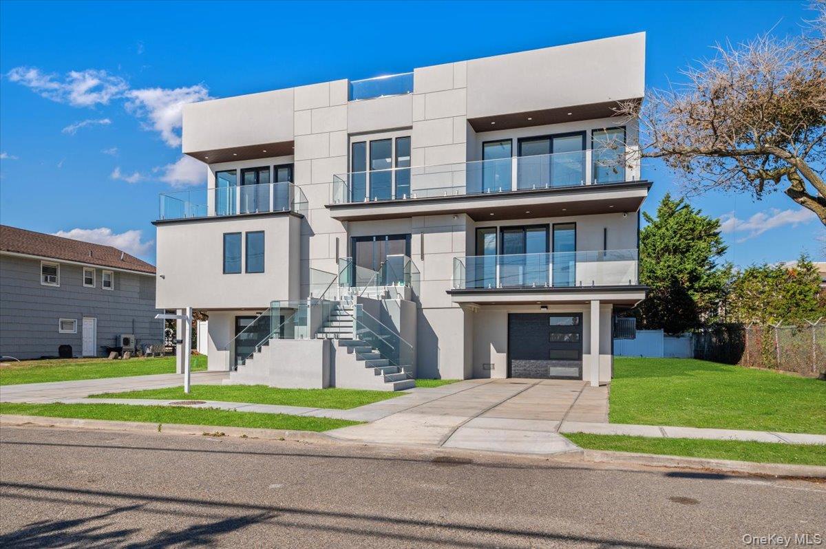 1368 Beech Street, Atlantic Beach, NY 11509