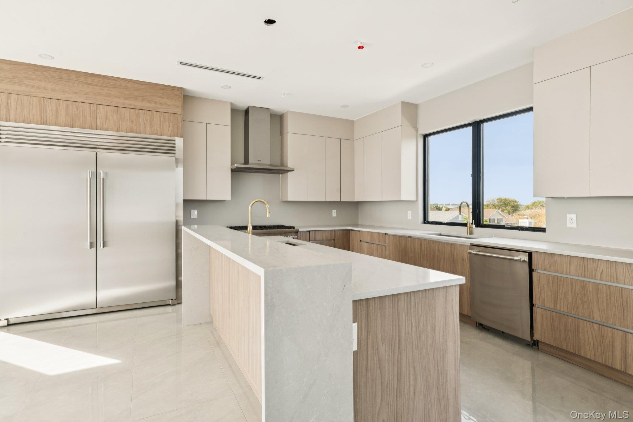 1368 Beech Street, Atlantic Beach, NY 11509