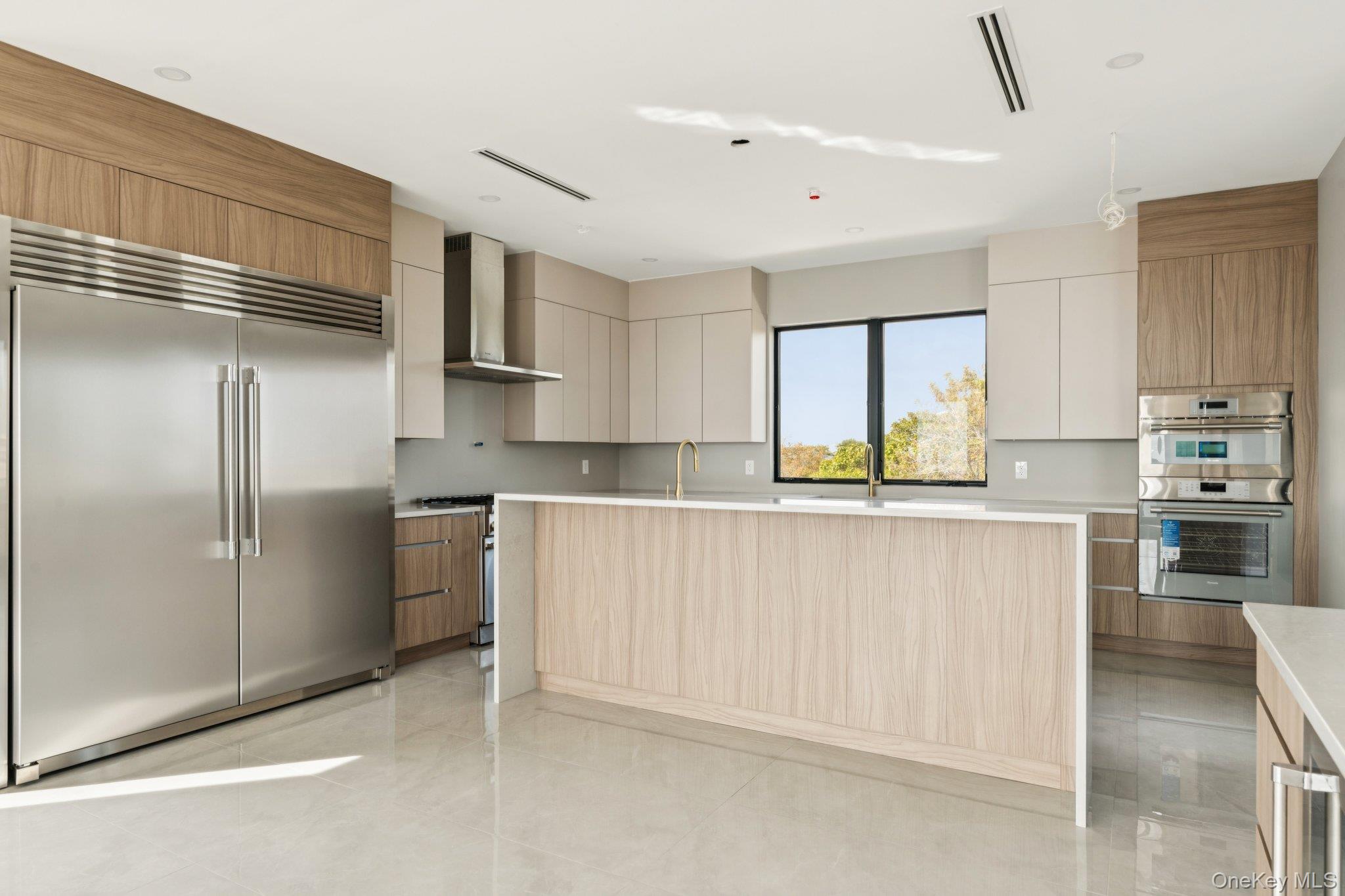 1368 Beech Street, Atlantic Beach, NY 11509