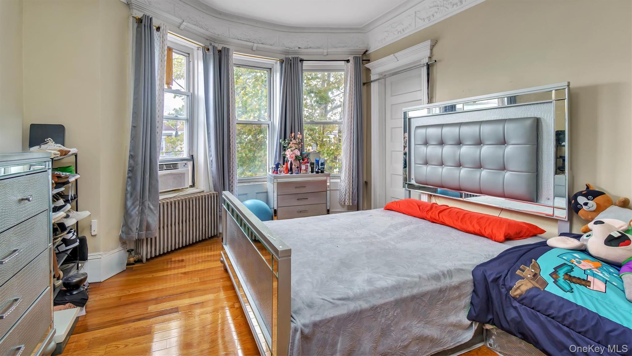 453 Ridgewood Avenue, Brooklyn, NY 11208