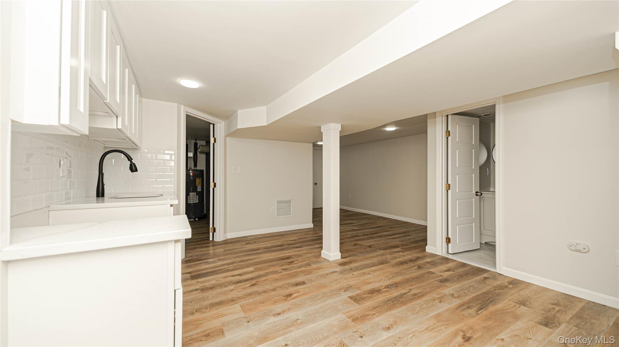 786 4th Avenue, Bay Shore, NY 11706