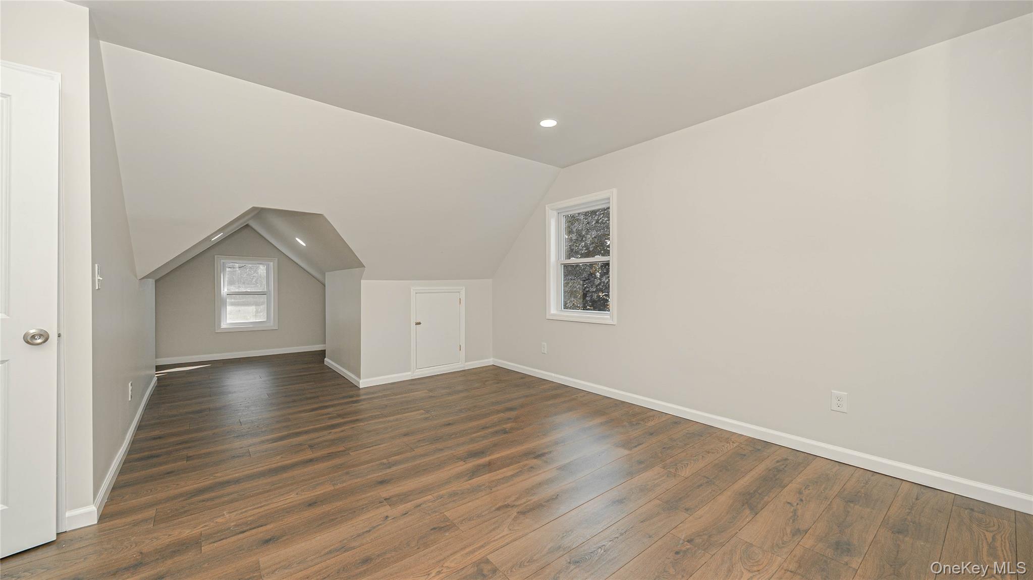 786 4th Avenue, Bay Shore, NY 11706