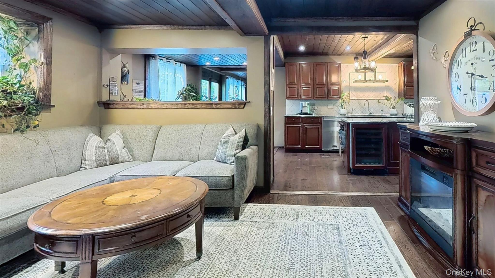 10 Stagecoach Lane, Amenia, NY 12501