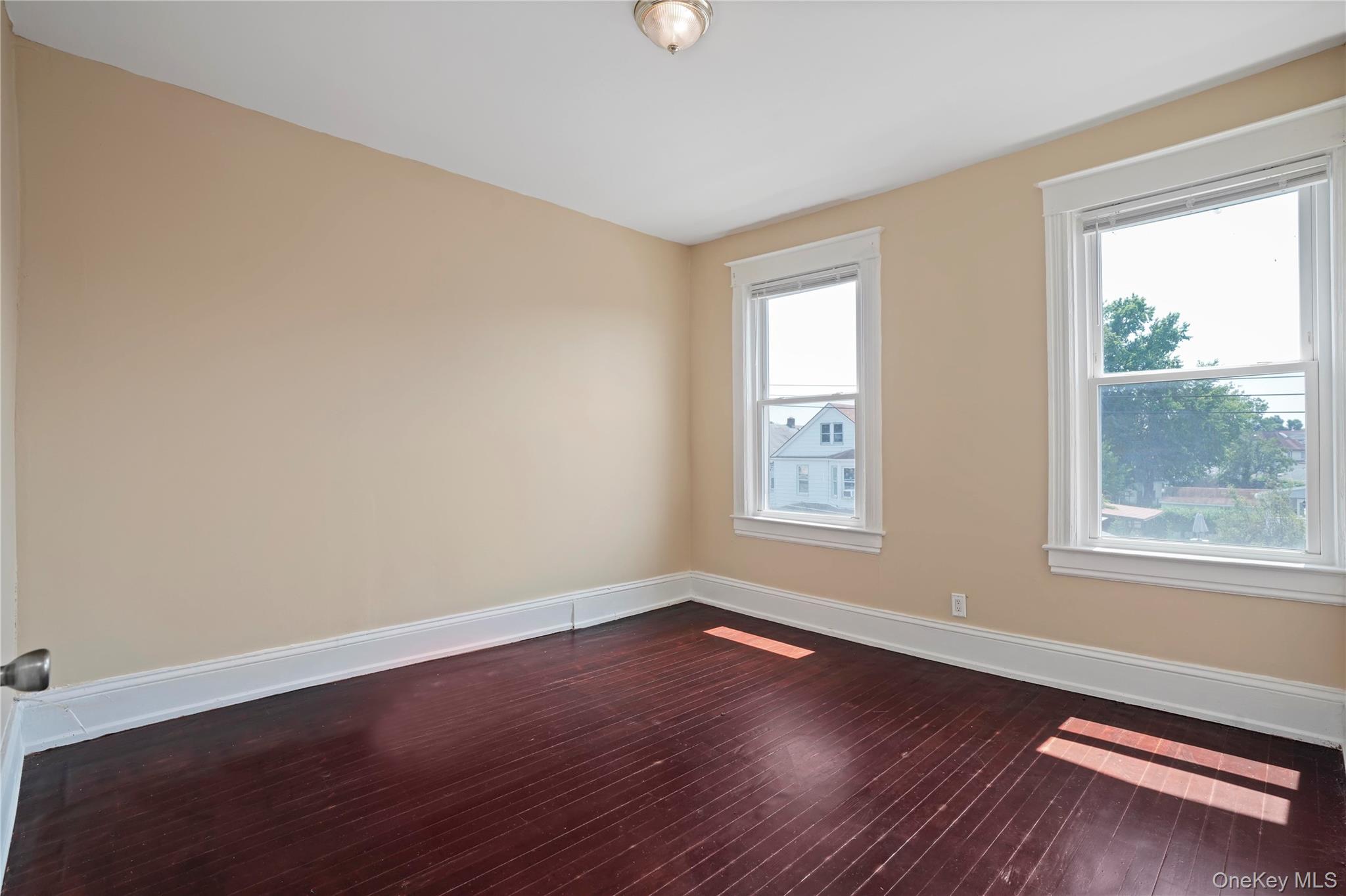 55 Ramsey Avenue, Yonkers, NY 10701