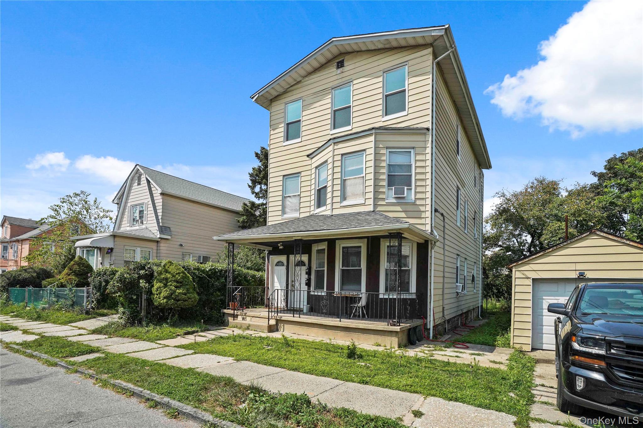 55 Ramsey Avenue, Yonkers, NY 10701