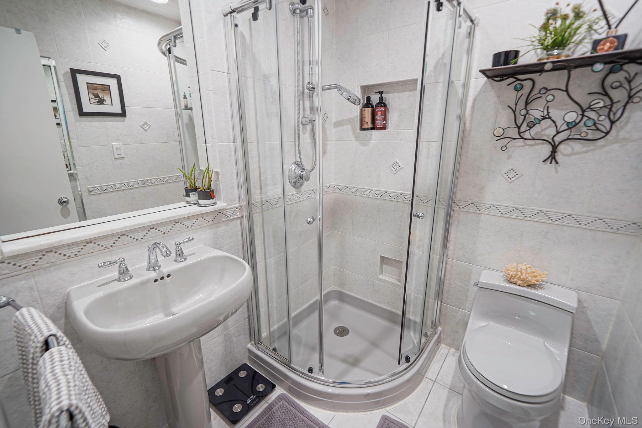 84 McCulloch Drive, Dix Hills, NY 11746